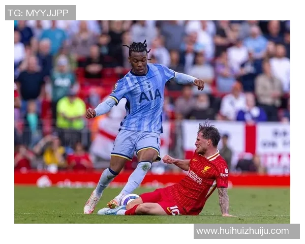 德甲激战:那不勒斯大胜利物浦乌龙球引发争议与全场沸腾 德甲激战:那不勒斯大胜利物浦乌龙球引发争议与全场沸腾